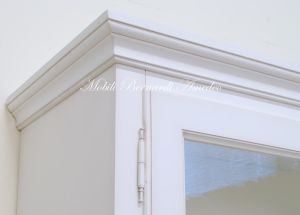 Libreria smontabile classica in legno con finitura bianco anticato